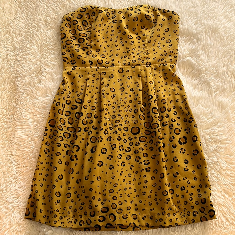 Mini dress - Picture 1 of 2